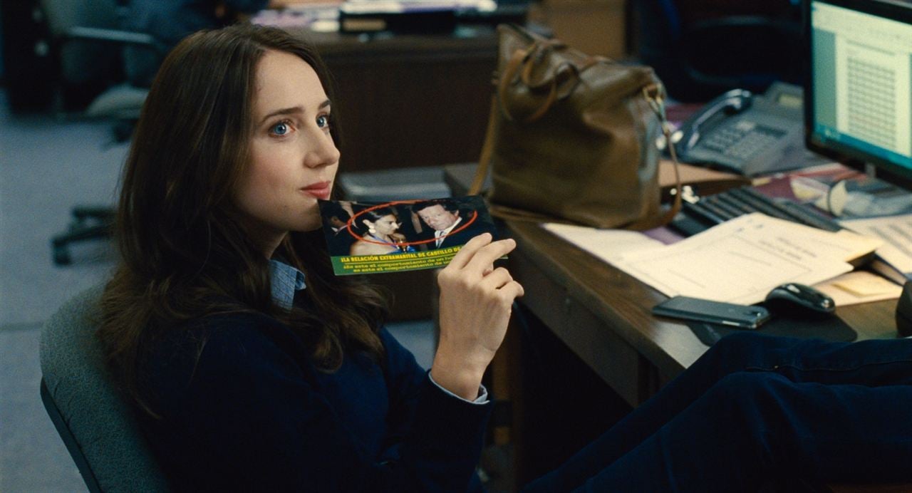 Our Brand Is Crisis : Fotoğraf Zoe Kazan