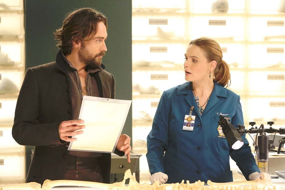 Fotoğraf Tom Mison, Emily Deschanel