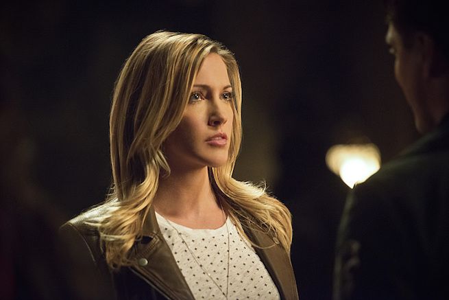 Arrow : Fotoğraf Katie Cassidy