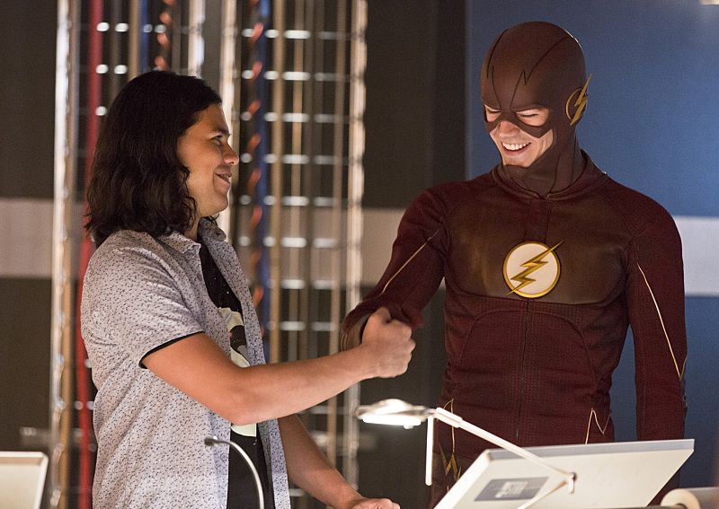 The Flash (2014) : Fotoğraf Grant Gustin, Carlos Valdes