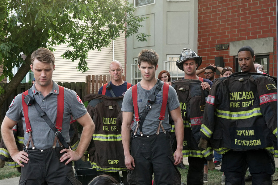 Fotoğraf Steven R. McQueen, Taylor Kinney, Brian White (II), Jesse Spencer