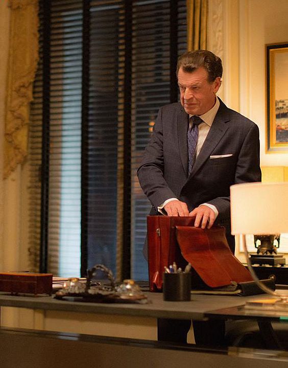 Fotoğraf John Noble