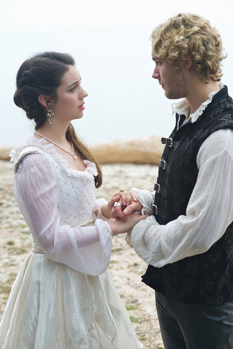 Fotoğraf Adelaide Kane, Toby Regbo
