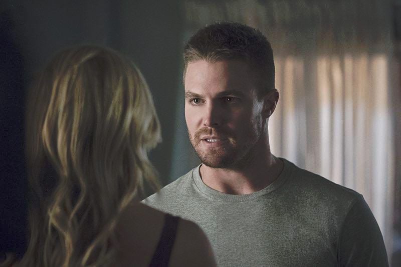 Arrow : Fotoğraf Stephen Amell