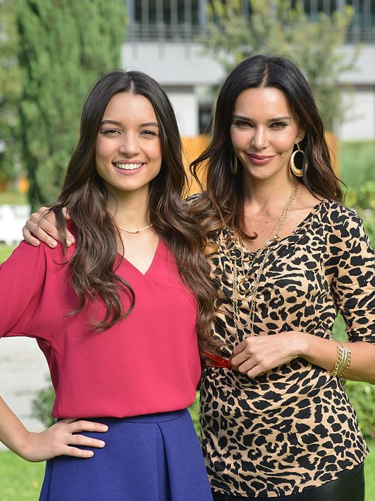 Hayat Mucizelere Gebe : Afiş