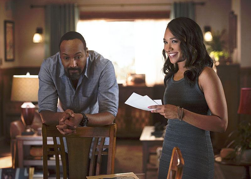 The Flash (2014) : Fotoğraf Jesse L. Martin, Candice Patton