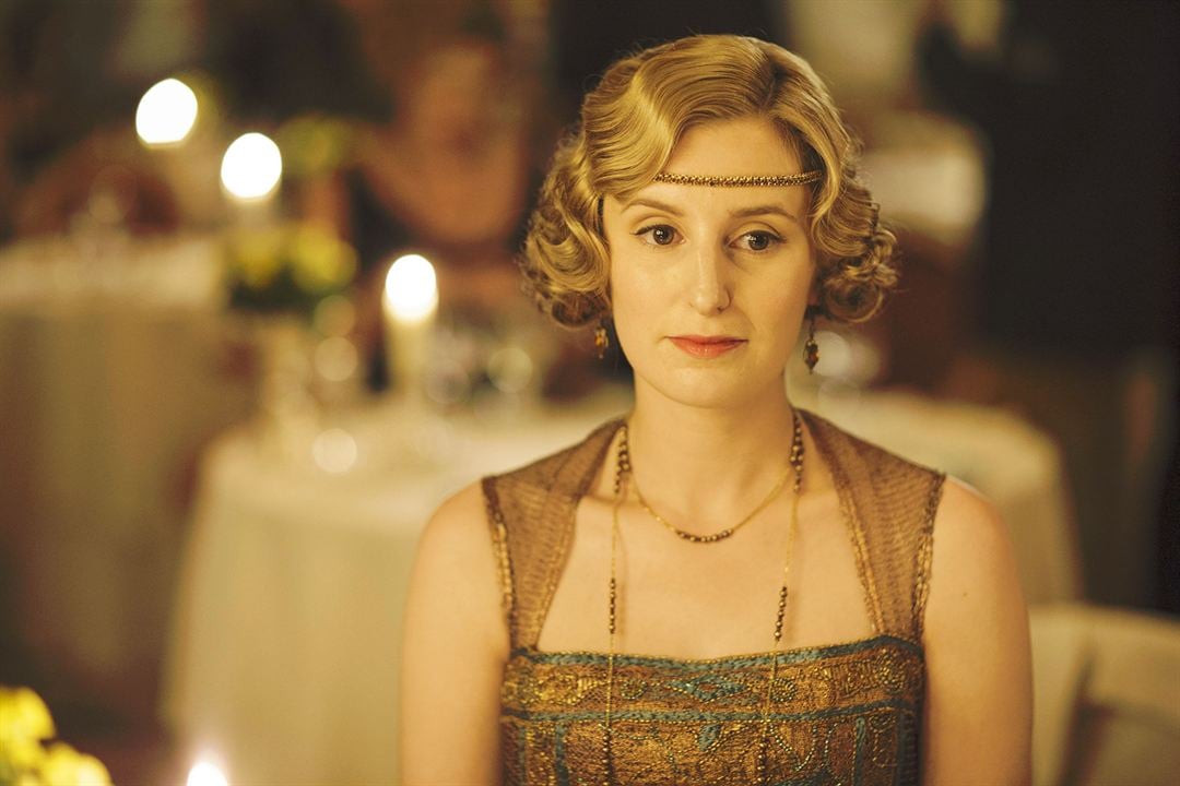 Fotoğraf Laura Carmichael