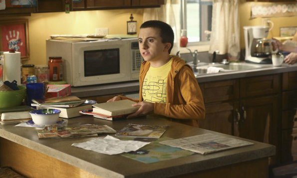 Fotoğraf Atticus Shaffer