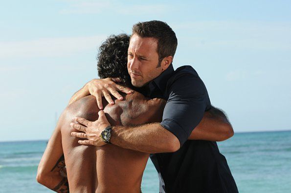 Fotoğraf Alex O'Loughlin