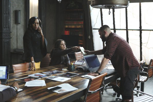 Fotoğraf Katie Lowes, Guillermo Díaz, Kerry Washington