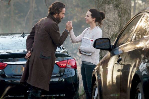 Fotoğraf Tom Mison, Maya Kazan