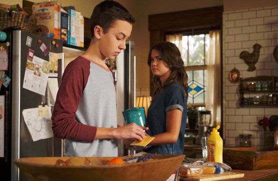 Fotoğraf Hayden Byerly, Maia Mitchell