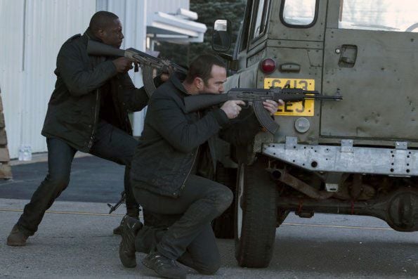 Fotoğraf Sullivan Stapleton, Rob Brown