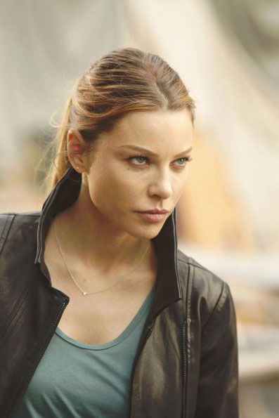Lucifer : Fotoğraf Lauren German