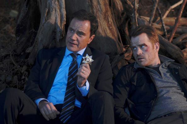 Fotoğraf Robert Kazinsky, Tim DeKay