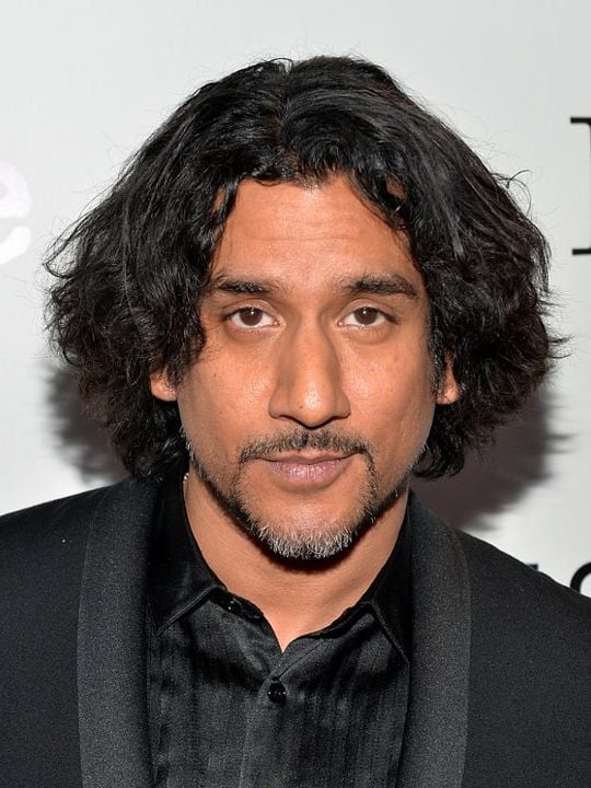 Afiş Naveen Andrews