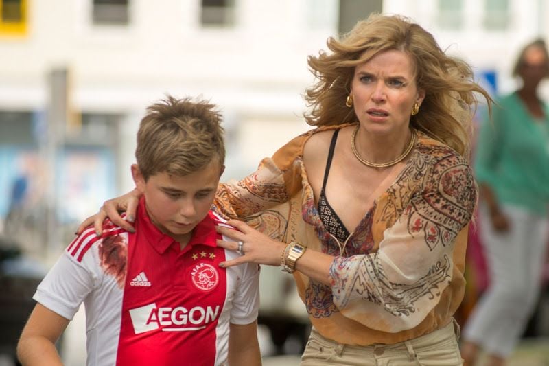 Temiz Eller : Fotoğraf Thekla Reuten