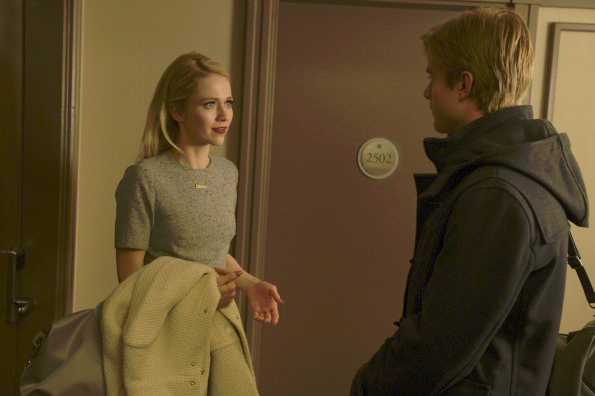 Quantico : Fotoğraf Johanna Braddy, Graham Rogers