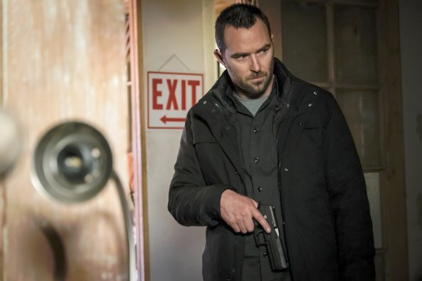 Blindspot : Fotoğraf Sullivan Stapleton