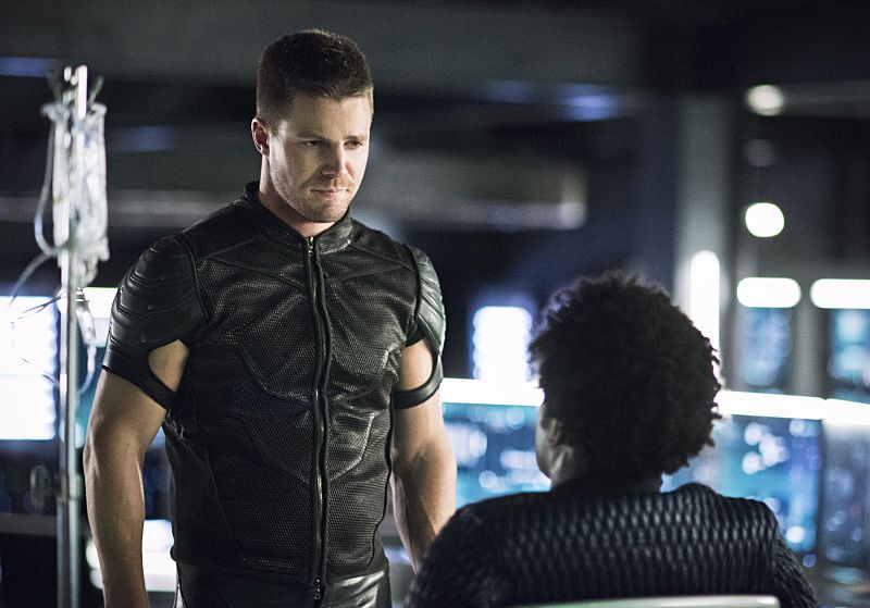 Fotoğraf Stephen Amell, Echo Kellum