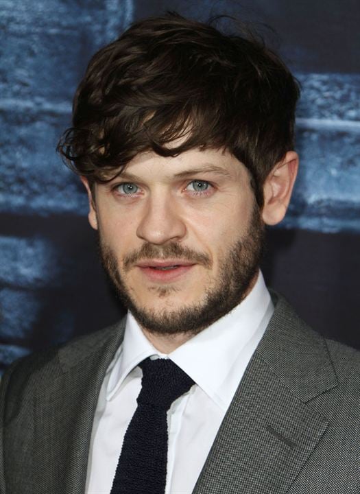 Vignette (magazine) Iwan Rheon