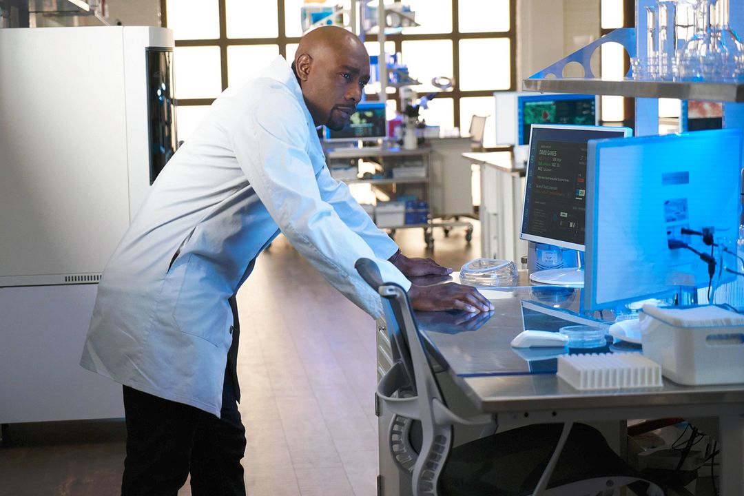 Fotoğraf Morris Chestnut