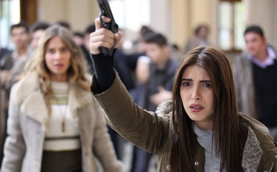 Sevda Kuşun Kanadında : Fotoğraf