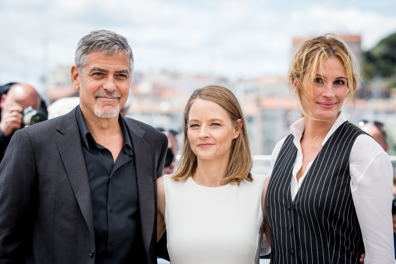 Para Tuzağı : Vignette (magazine) Jodie Foster, Julia Roberts, George Clooney