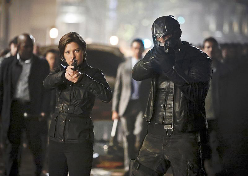 Arrow : Fotoğraf David Ramsey, Audrey Marie Anderson