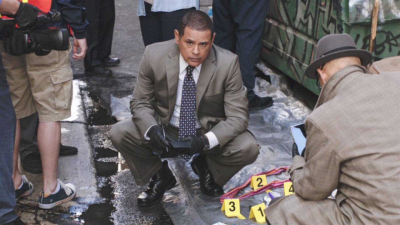 Fotoğraf Raymond Cruz