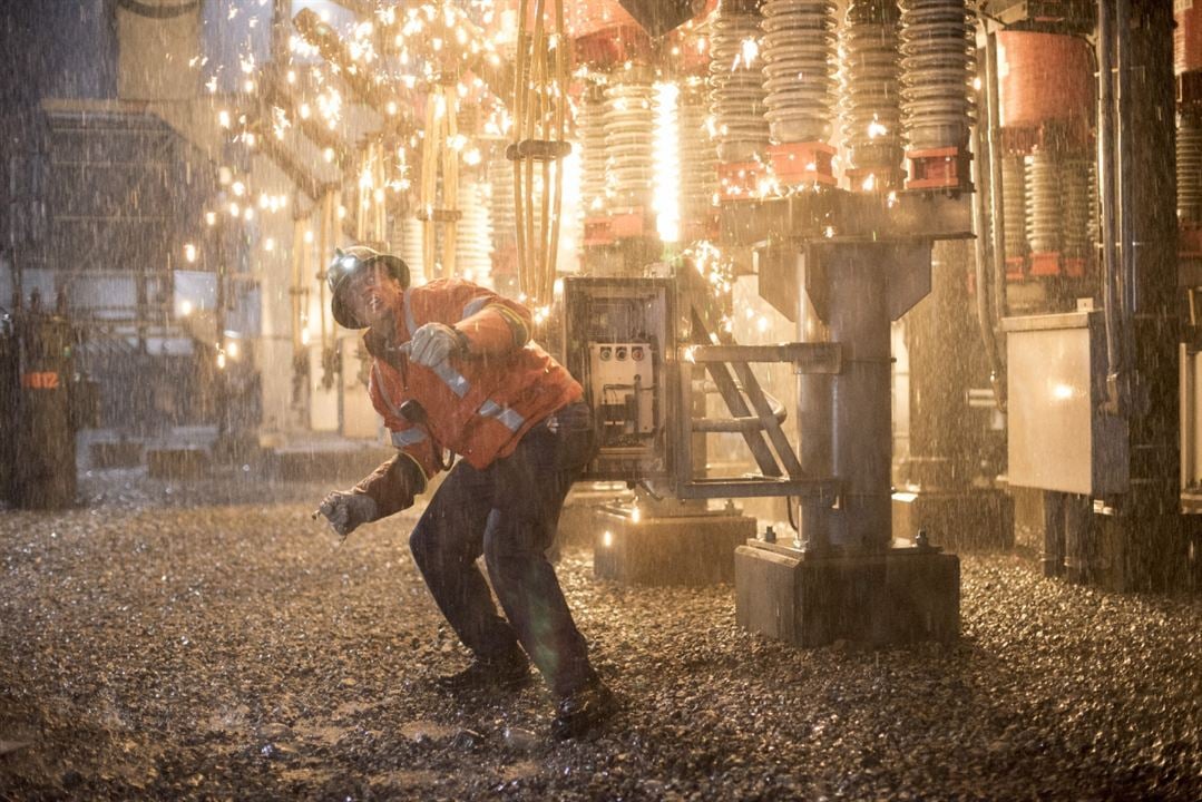 Life On The Line : Fotoğraf