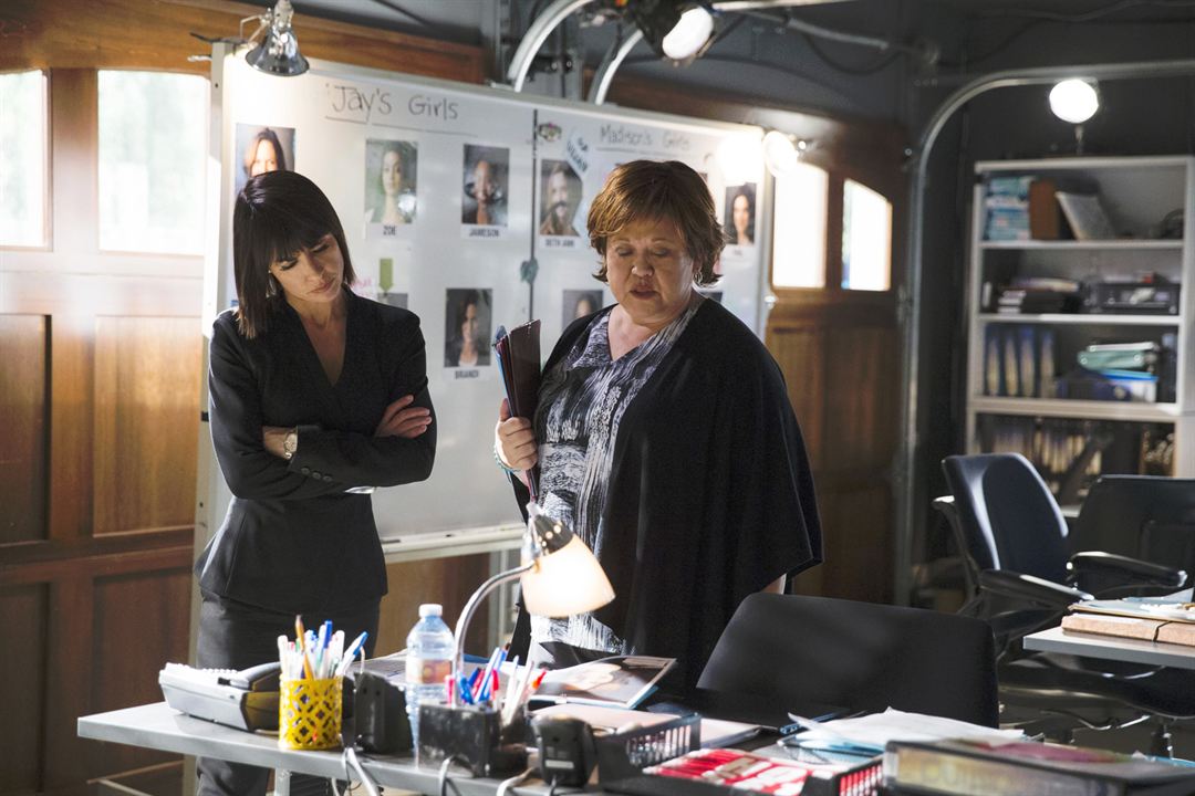 UnREAL : Fotoğraf Amy Hill, Constance Zimmer