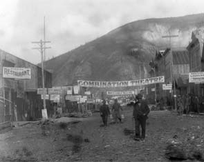 Dawson City: Donmuş Zaman : Fotoğraf