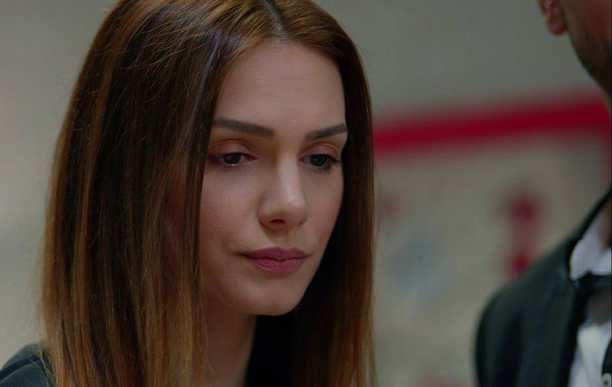 Seviyor Sevmiyor : Fotoğraf