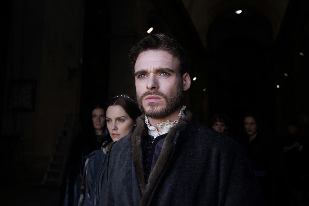 Fotoğraf Richard Madden