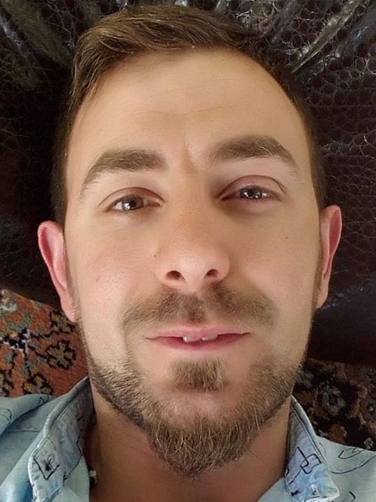 Afiş Erdem Bölükbaş