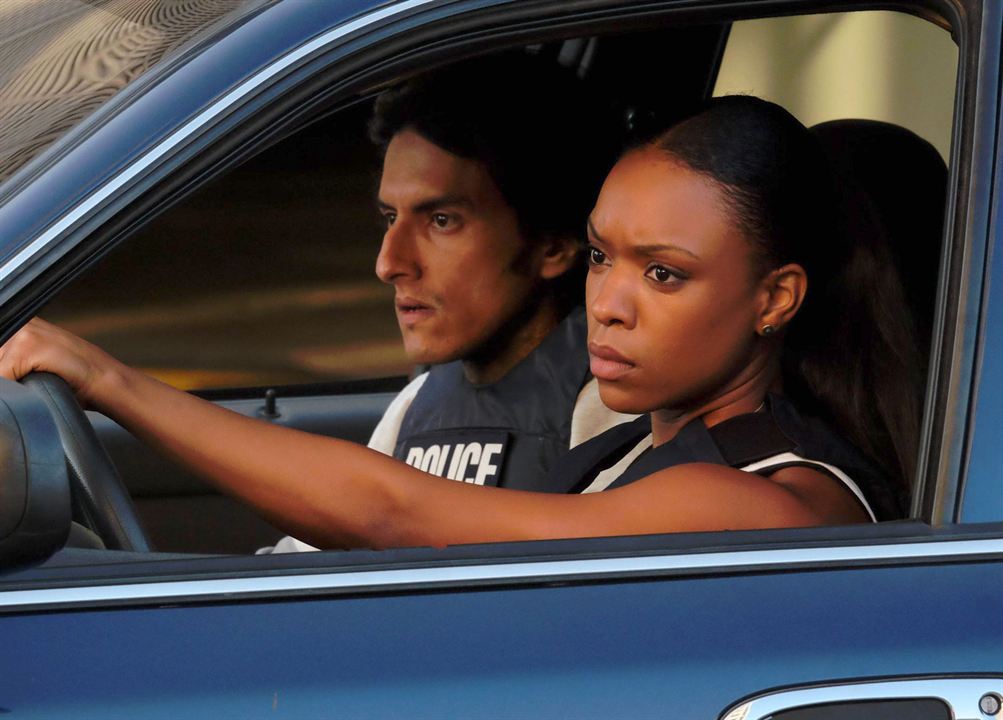 Lethal Weapon : Fotoğraf Michelle Mitchenor, Richard Cabral