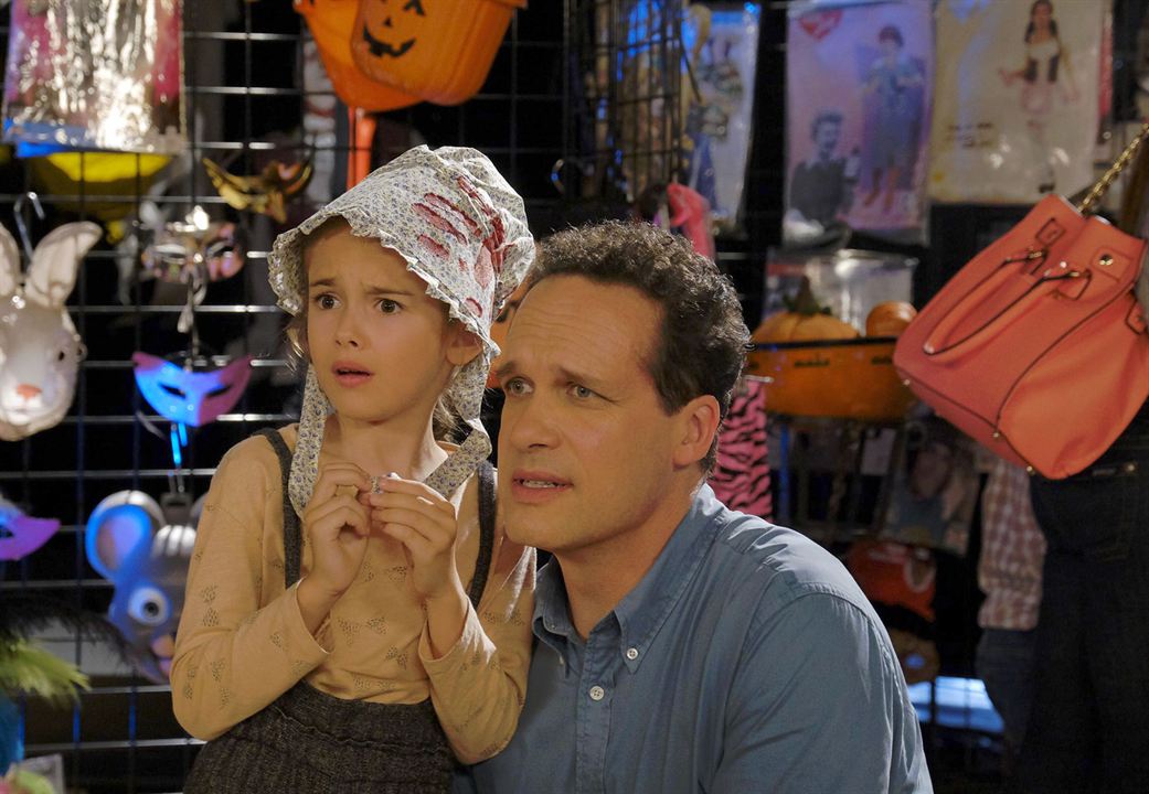 Fotoğraf Julia Butters, Diedrich Bader