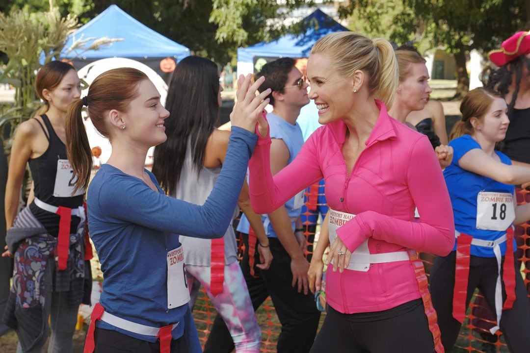 Fotoğraf Leslie Bibb, Meg Donnelly