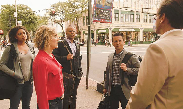 Fotoğraf Geneva Carr, Chris Jackson, Freddy Rodriguez, Michael Weatherly, Barrett Doss