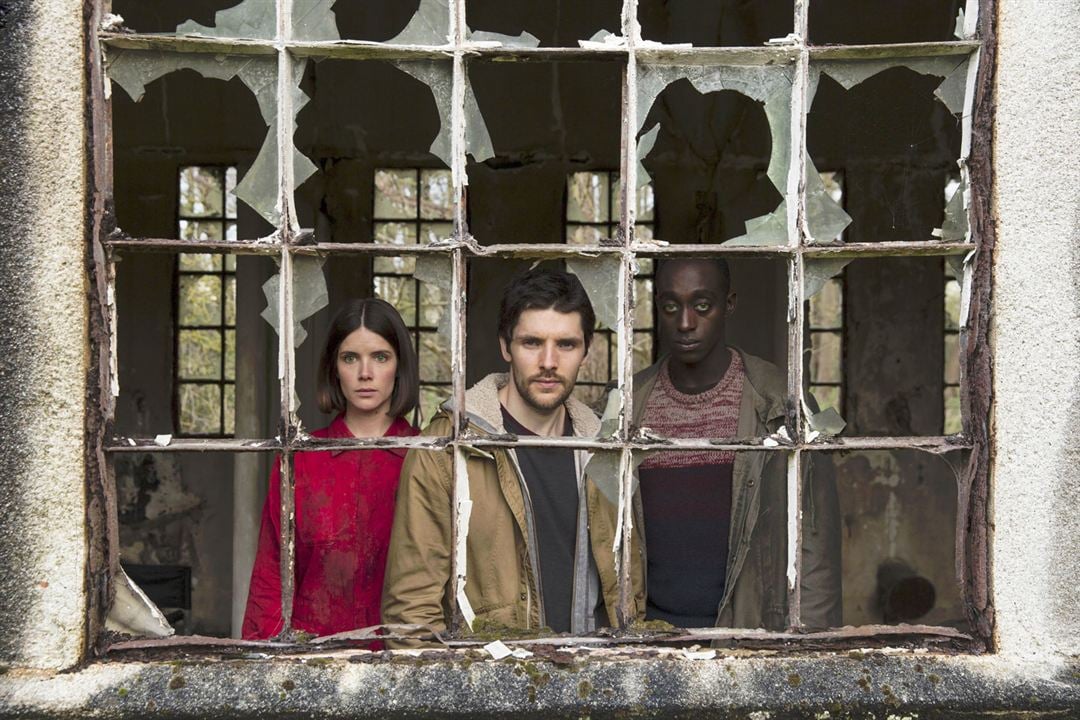 Fotoğraf Colin Morgan (II), Ivanno Jeremiah, Emily Berrington