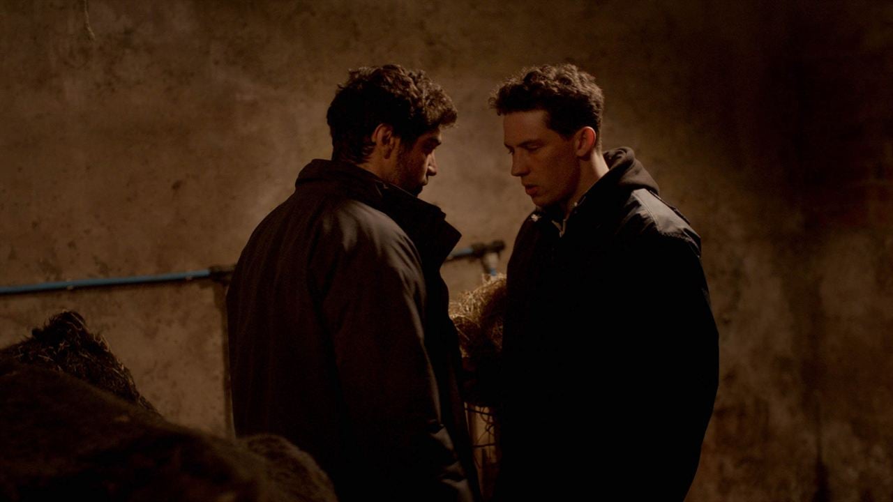 God's Own Country : Fotoğraf Josh O'Connor, Alec Secareanu