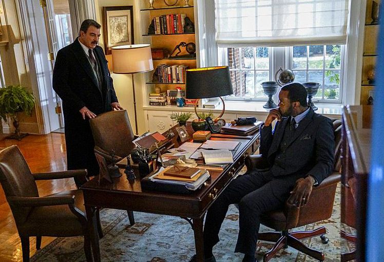 Fotoğraf Tom Selleck, Ato Essandoh