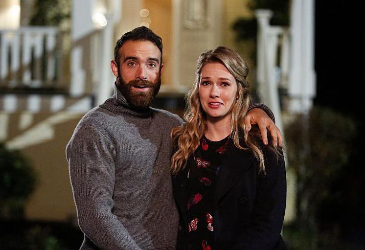 Fotoğraf Tori Anderson, Joshua Sasse