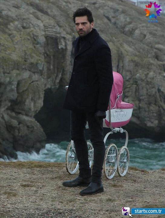 Kara Sevda : Fotoğraf