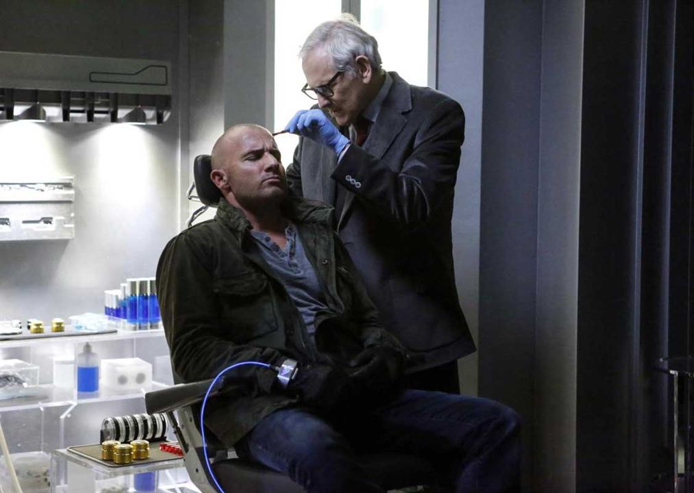 Fotoğraf Dominic Purcell, Victor Garber