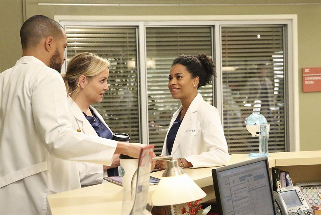 Fotoğraf Jessica Capshaw, Kelly McCreary