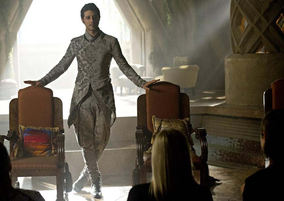 Fotoğraf Hale Appleman