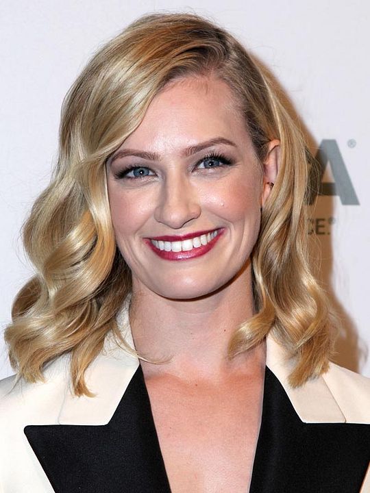 Afiş Beth Behrs