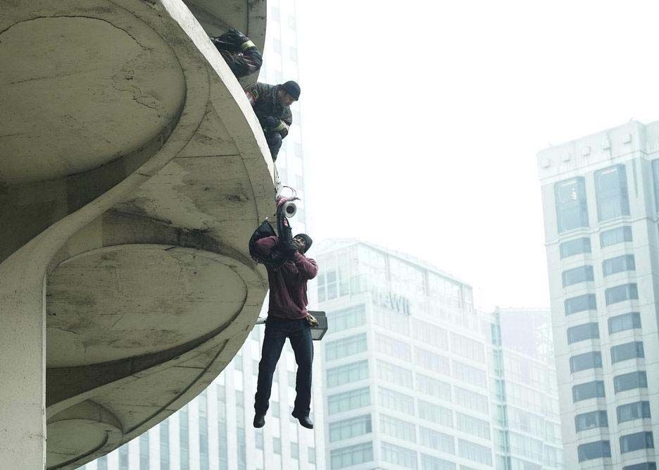 Fotoğraf Taylor Kinney